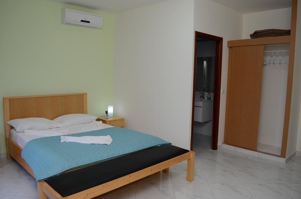 Lt Aparthotel Πράγια Δωμάτιο φωτογραφία