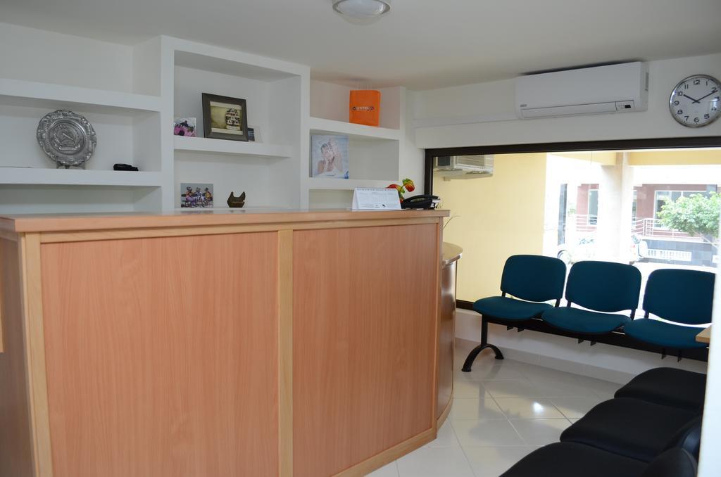 Lt Aparthotel Πράγια Εξωτερικό φωτογραφία